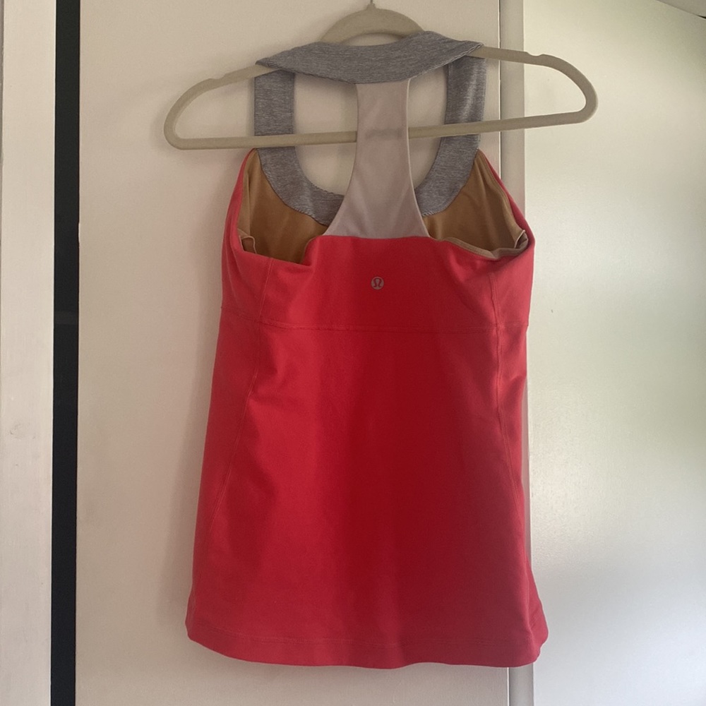 Lululemon tank top size 8